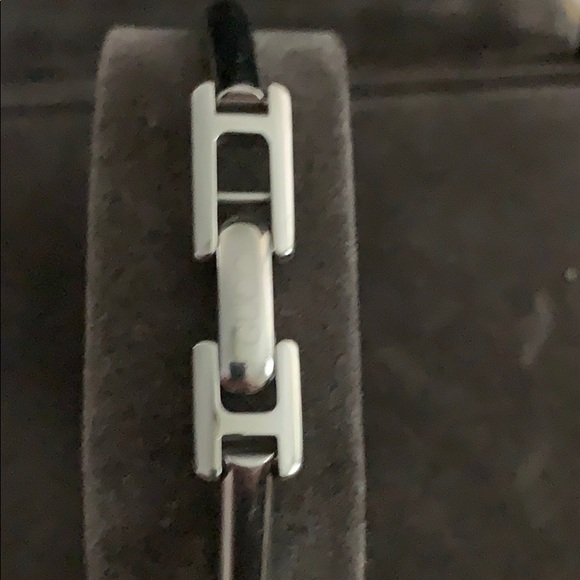 Gucci watch - Picture 4 of 5